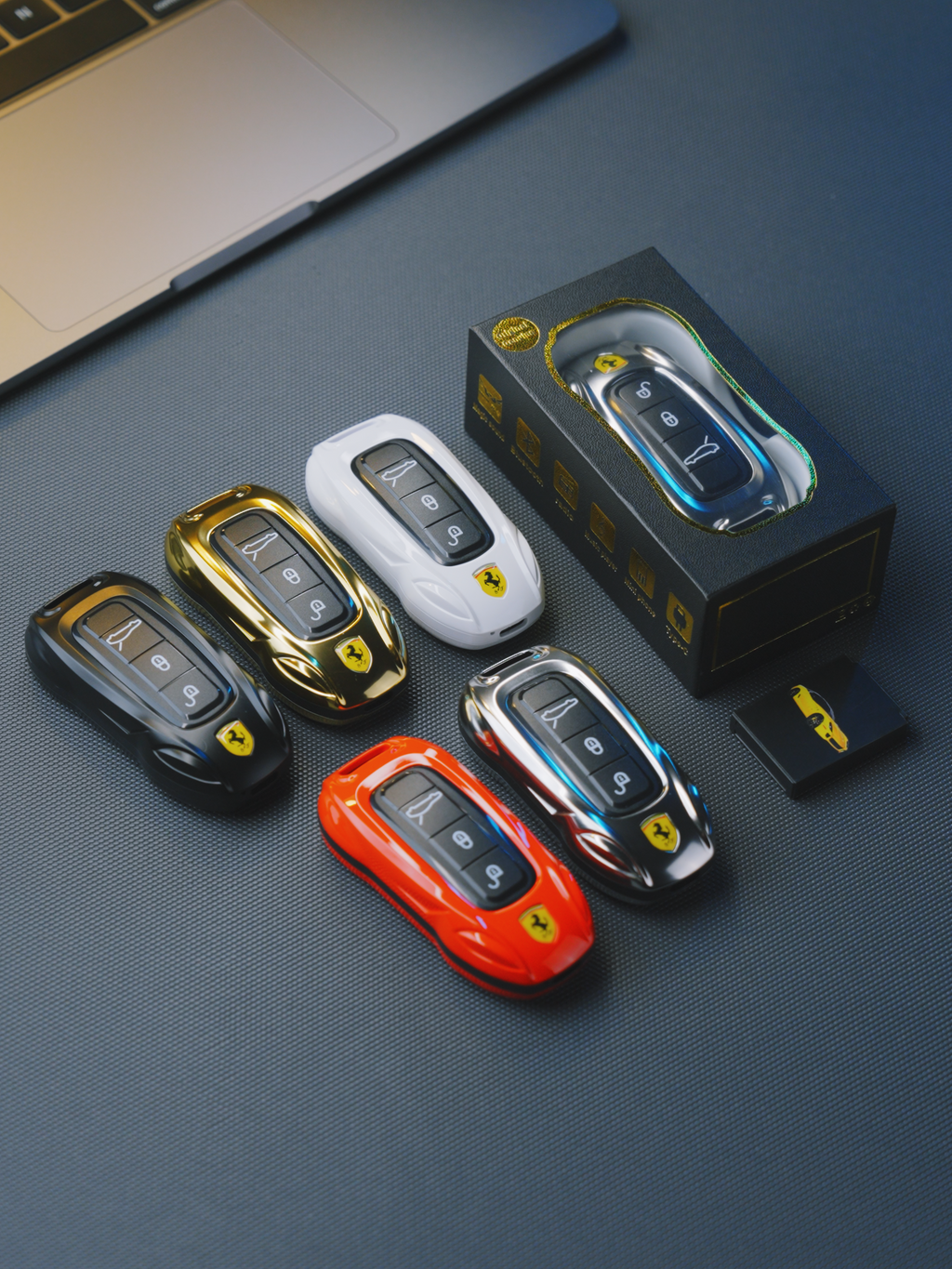 Mini téléphone portable Ferrari style clef de voiture de luxe Double Sim