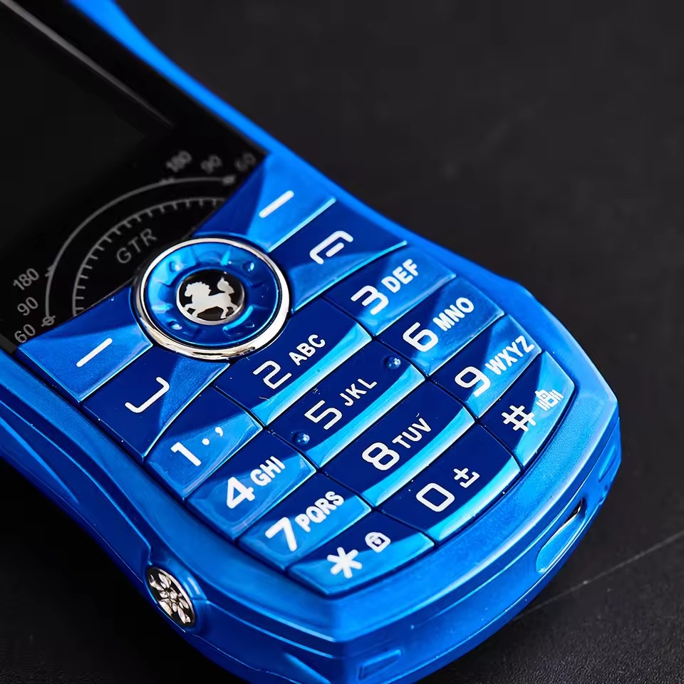 Mini téléphone F1 style GTR Double Sim