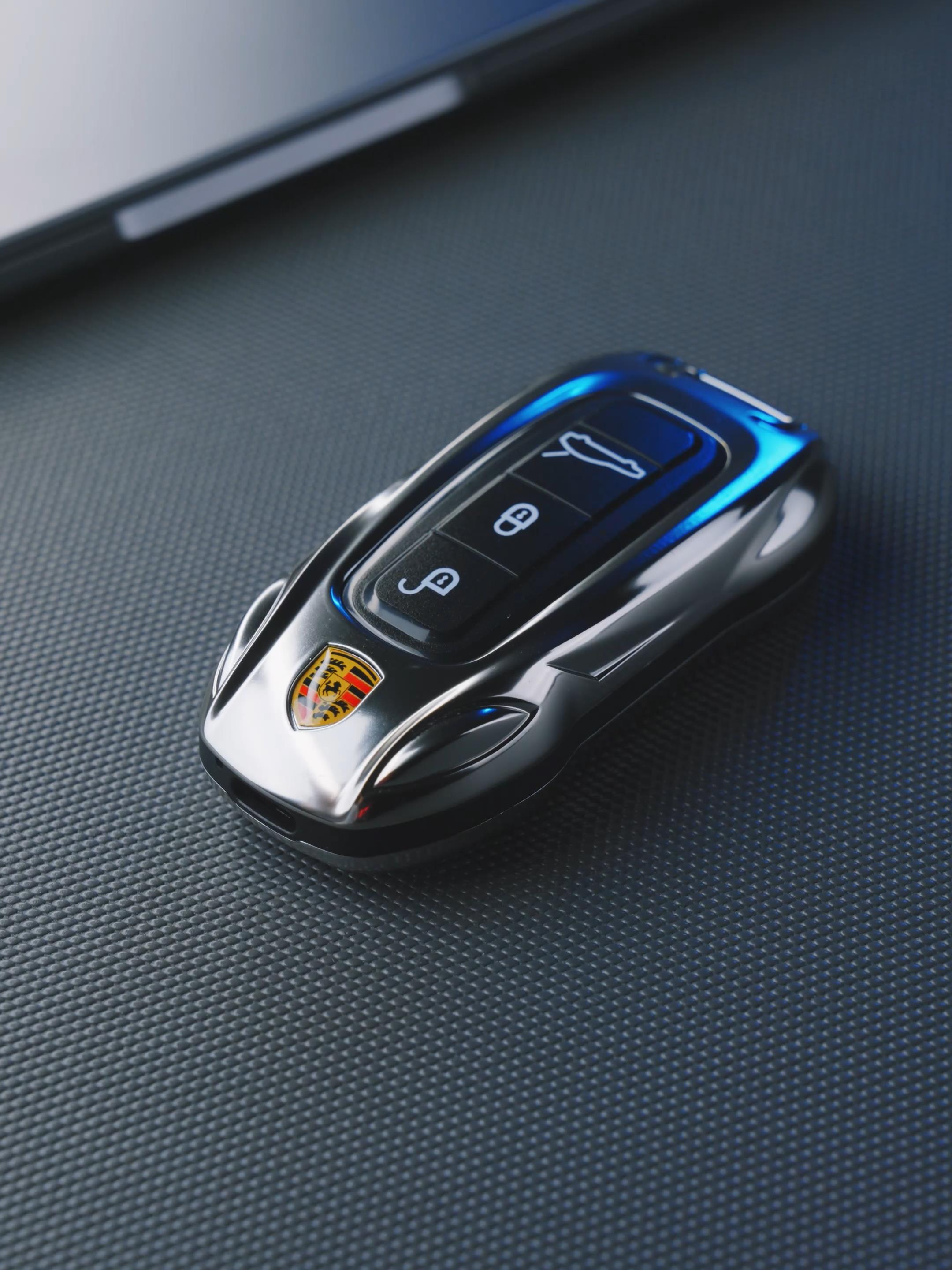 Mini téléphone Porsche Double Sim inspiré clef de voiture 2G