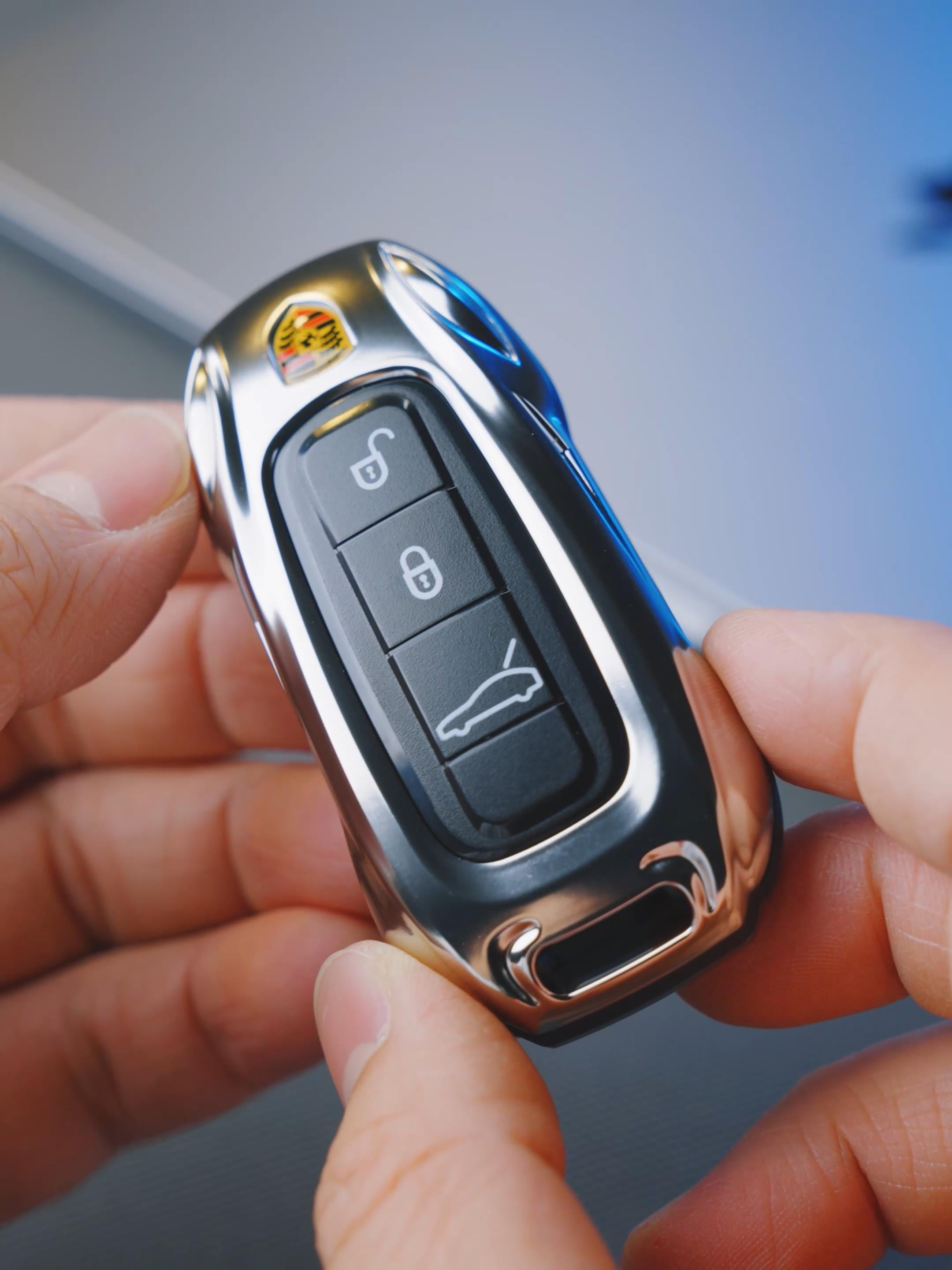 Mini téléphone Porsche Double Sim inspiré clef de voiture 2G
